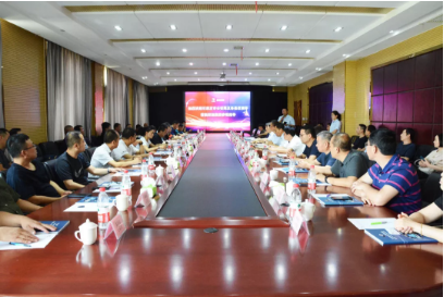 【加強警企合作 共建和諧河北】石家莊地區(qū)公安系統(tǒng)調研團到躍迪集團現(xiàn)場辦公