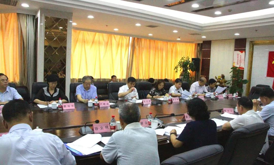 河北省政協(xié)常委、躍迪集團(tuán)董事長(zhǎng)呂洪濤出席省政協(xié)重點(diǎn)提案督辦座談會(huì)