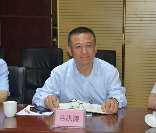 石家莊市中級(jí)人民法院黨組書(shū)記、院長(zhǎng)白峰到躍迪集團(tuán)調(diào)研